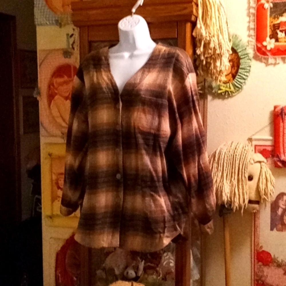 Vintage 90's, Ladies Roomy, Size M, Warm & Cozy, Brown Plaid,Flannel Shirt